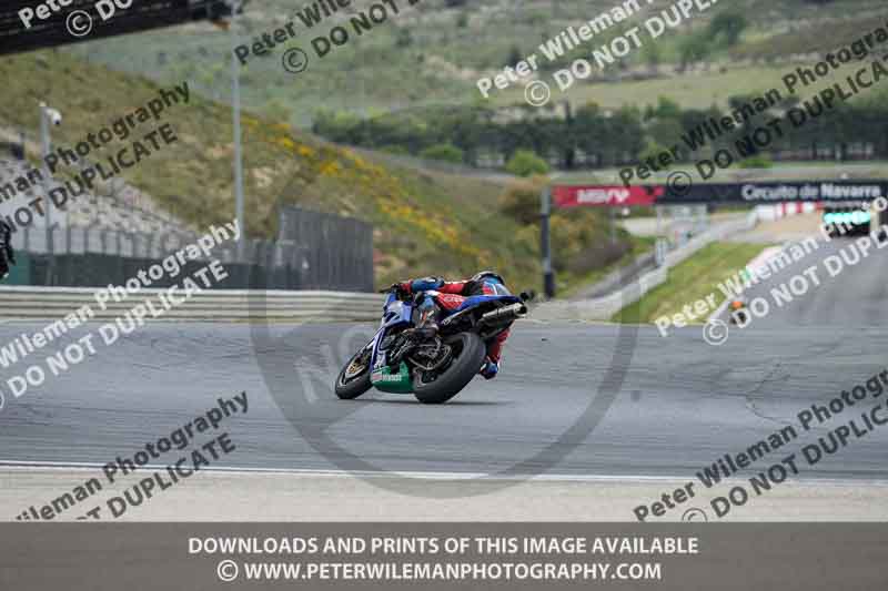 cadwell no limits trackday;cadwell park;cadwell park photographs;cadwell trackday photographs;enduro digital images;event digital images;eventdigitalimages;navarra;no limits trackdays;peter wileman photography;racing digital images;trackday digital images;trackday photos